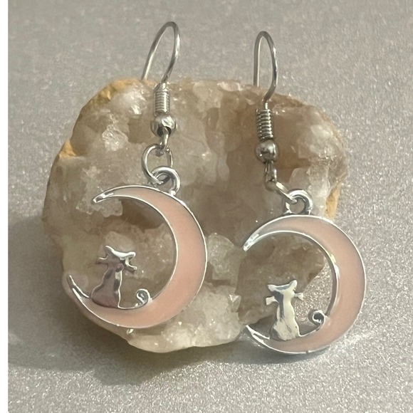 New -Sterling Silver Cat On The Moon Earrings Pink Crescent Celestial Boho - Picture 1 of 16